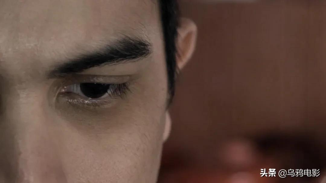 年度票房冠军，成人世界的赤裸真相，这片扒光了给你看