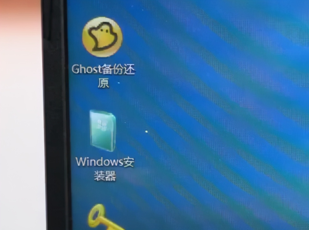 教你傻瓜式重装系统,五秒钟教你如何重装系统