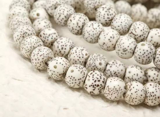 星月菩提太油怎么处理,星月菩提什么时候才能用汗手盘