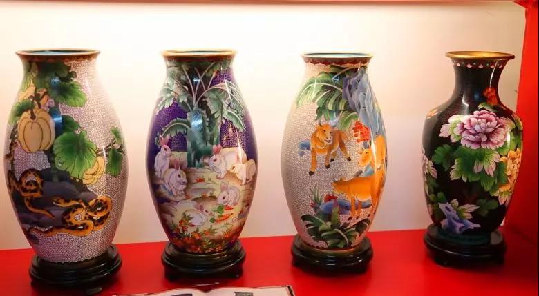 燕京八绝之一景泰蓝出炉视频,燕京八绝之花丝镶嵌传人