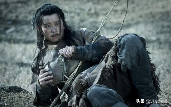 鸿门宴中范增为何要走,鸿门宴中项羽不听从范增劝说