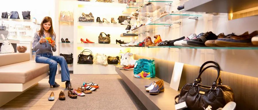 *制抵**棉花又拒用*疆新**员工，不道歉的耐克，凭什么这么嚣张？