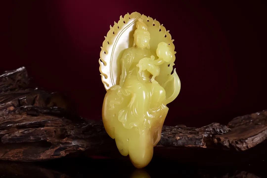 青黄口料值钱吗,黄口料价值多少钱一斤