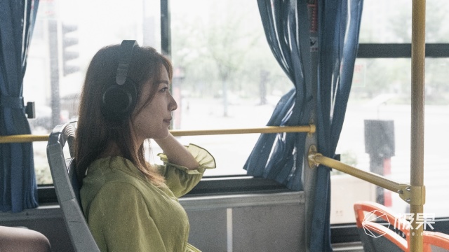 高级感耳机推荐,头戴式超级隔音的耳机推荐