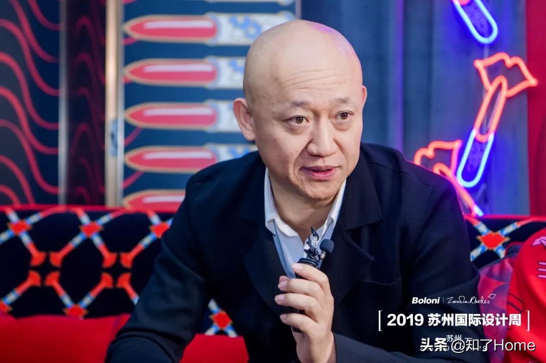 当离经叛道的“朋克公主”遇到孤独的博洛尼激起无限灵感火花