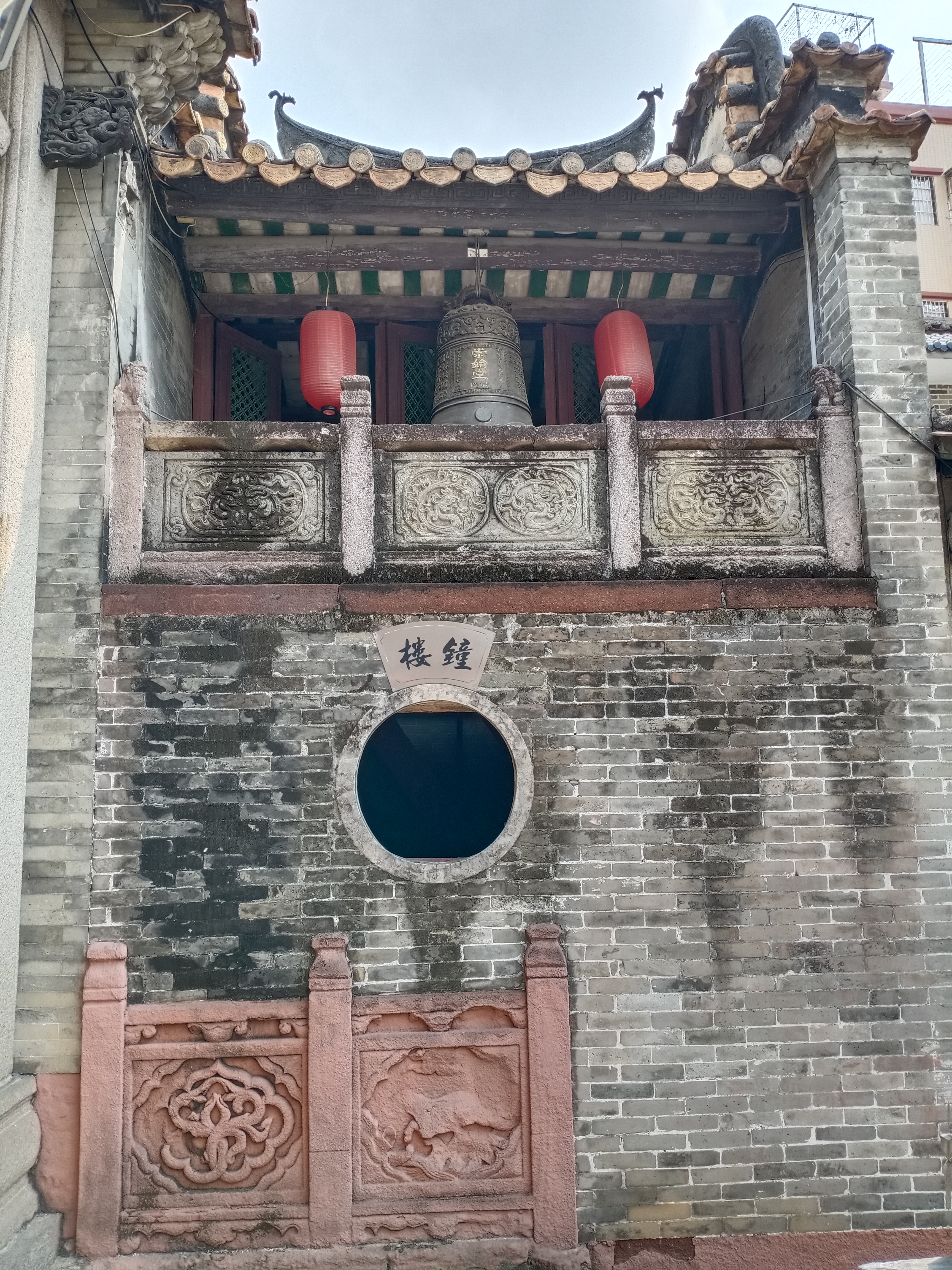 走访“平地黄”,睇大宗祠“花堂”