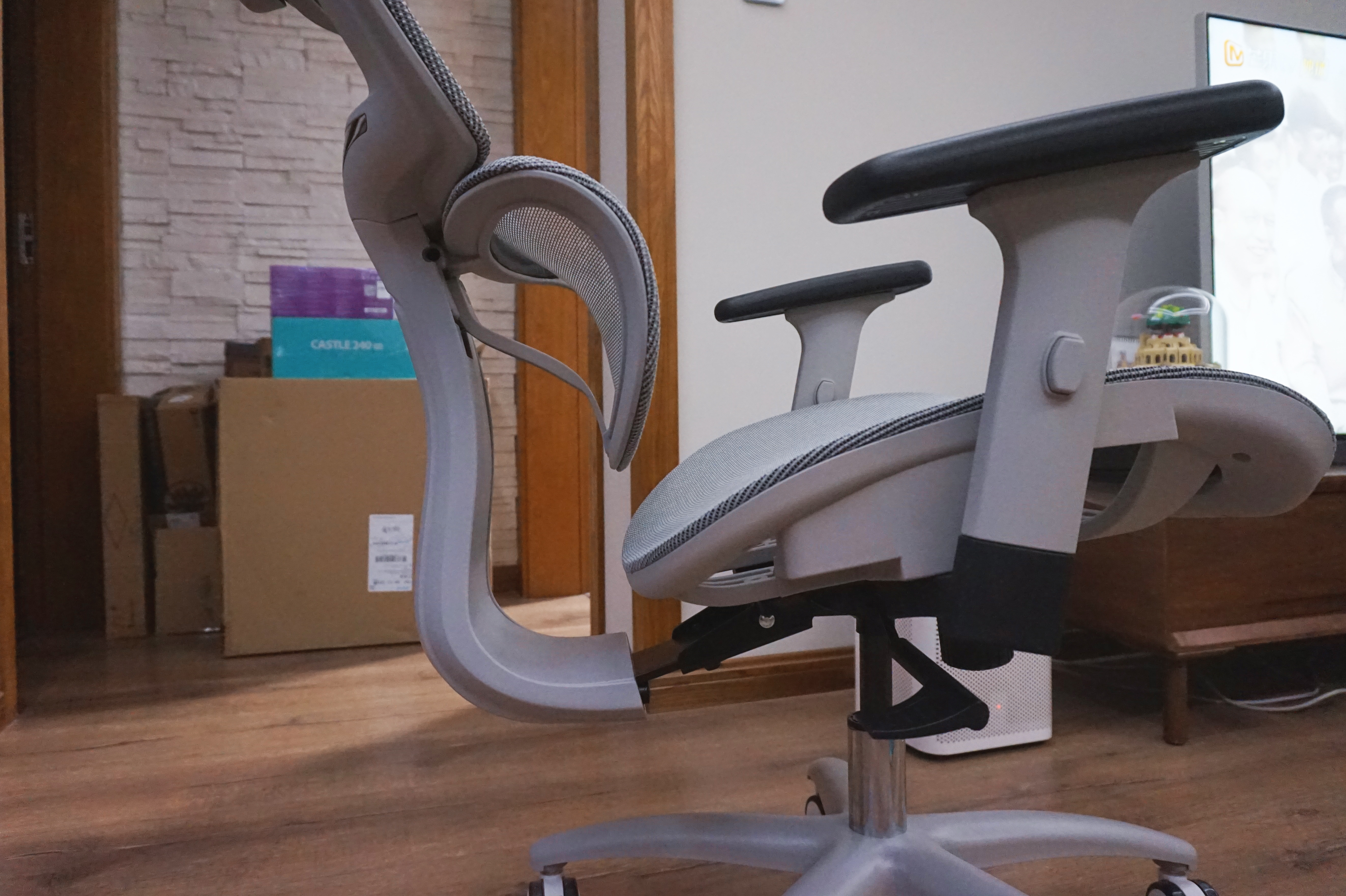 一千元可以从小用到大的人体工学椅，达宝利S10开箱体验