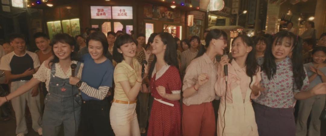 殷桃曾黎阳光姐妹淘幸福二重奏,曾黎殷桃同框视频