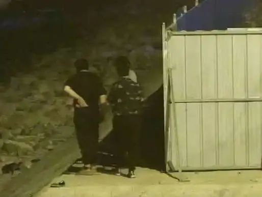 来东疆亲海踏浪，请远离这些“隐秘的角落”