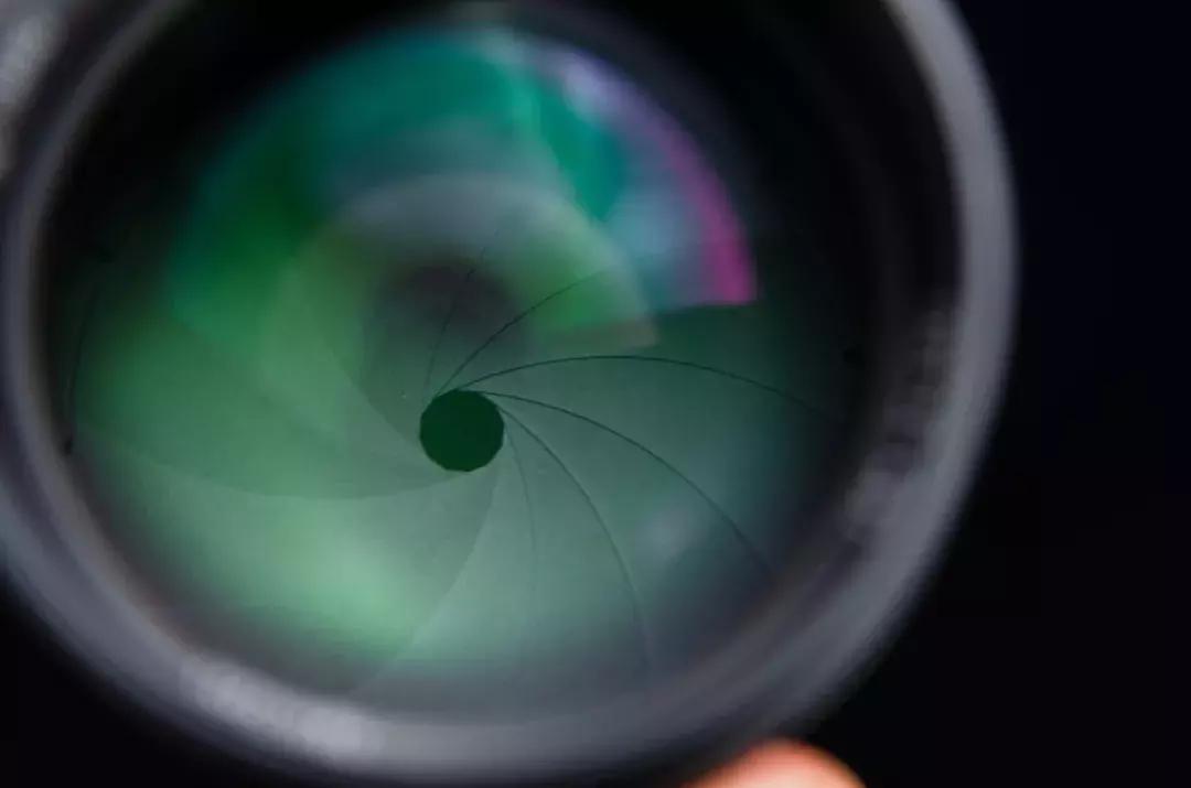 七工匠m75mm摄影成功了吗,七工匠35mmf1.4和50mmf1.8选哪个