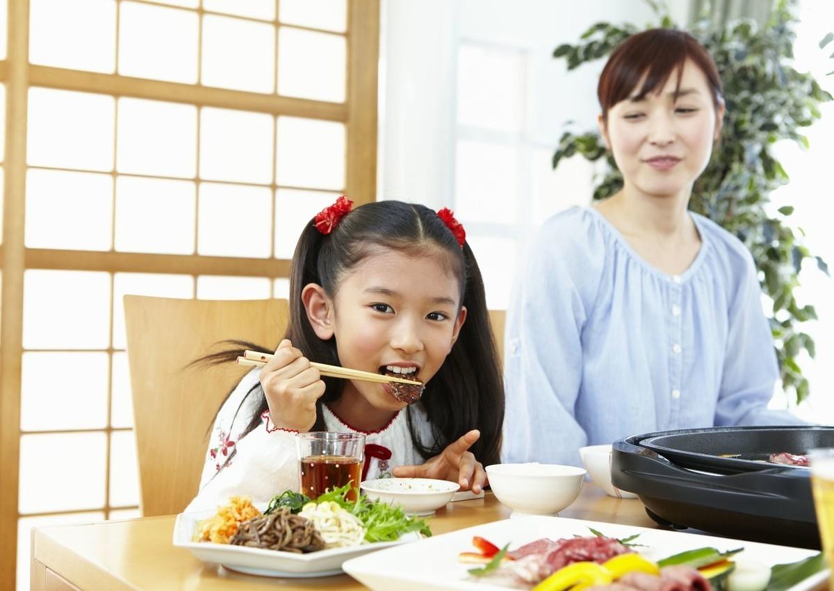 被家长逼着上辅导班,上海两岁男童学习压力大斑秃