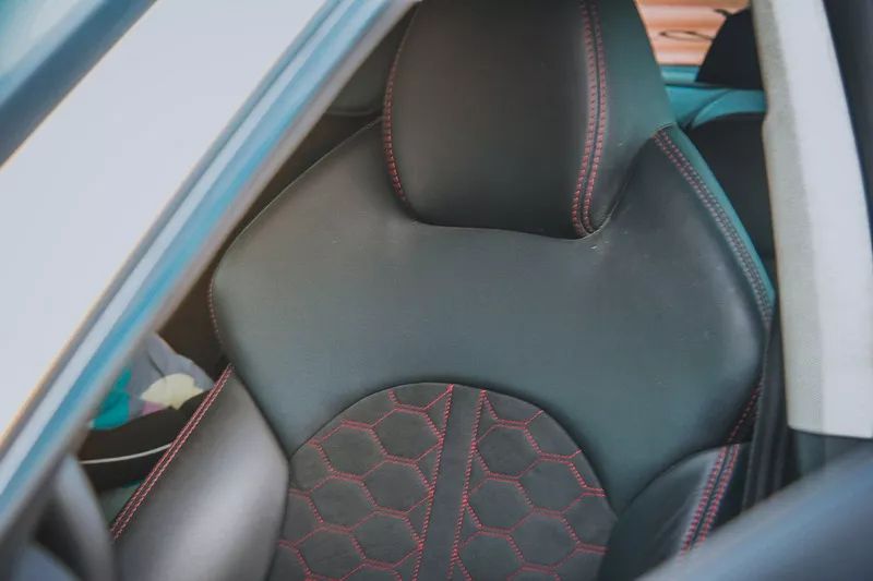 濂ヨ开鏄痳s绯诲垪鍘夊杩樻槸s绯诲垪鍘夊,濂ヨ开rs绯诲垪鍜宻绯诲垪鍝釜鏇村ソ