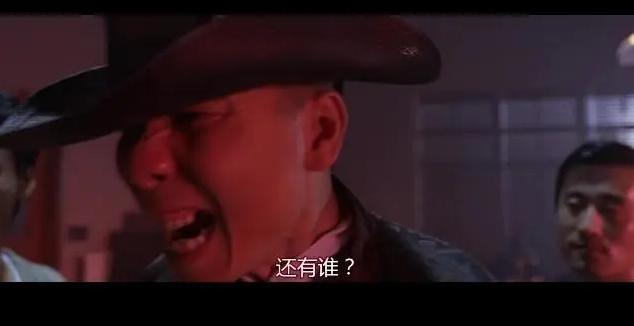 周星驰功夫斧头帮经典片段,周星驰功夫最经典包租婆片段