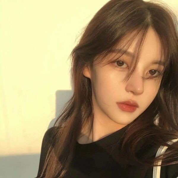 护发秘诀如何保养我们的头发,干枯毛躁的头发用什么护发