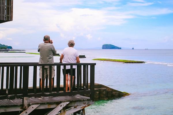 男生喜欢一个女生叫他什么昵称,男生叫女生这七个称呼说明暗恋你