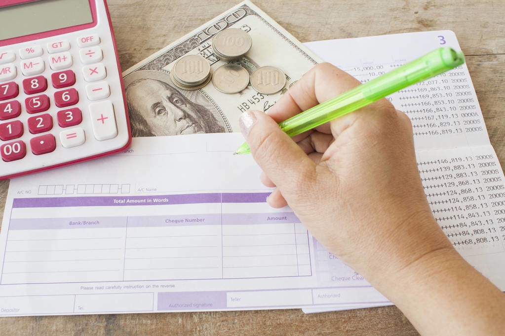 韩国留学存款证明格式,韩国留学存款证明冻结