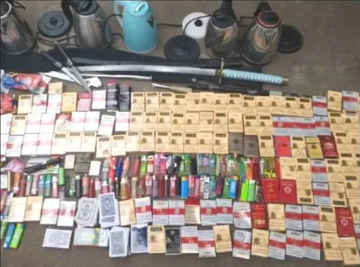 大学宿舍违规物品有哪些,大学宿舍违禁品图