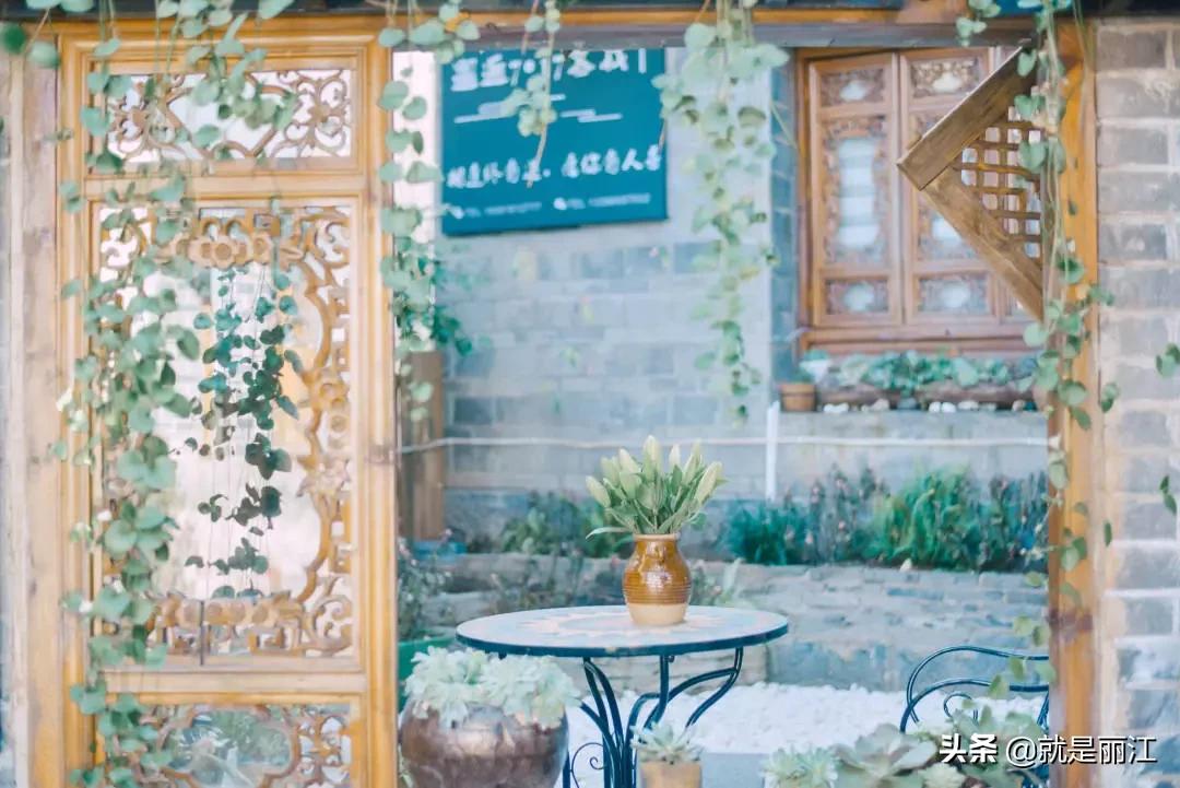 凤凰古城拍照打卡推荐,古城下午茶适合拍照的地方