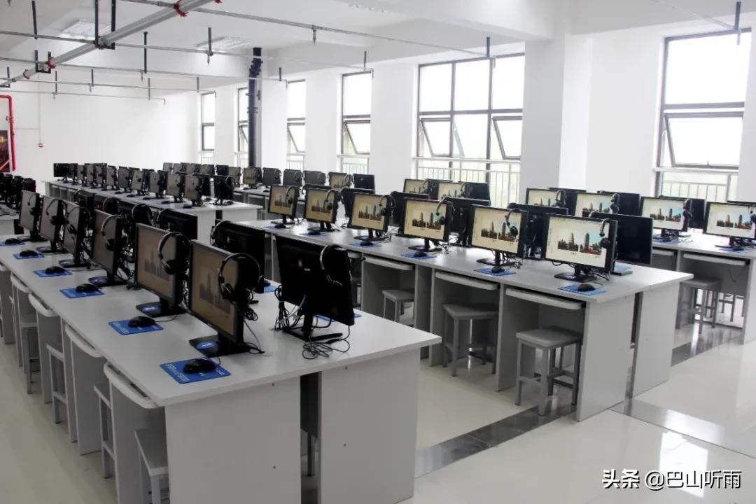 网上教学开放周宣传片,校园开放日教育机构