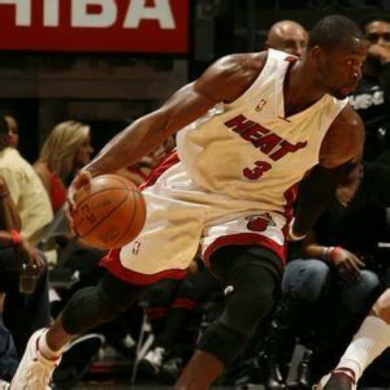 护膝伤膝盖吗,护膝会让膝盖越来越差吗