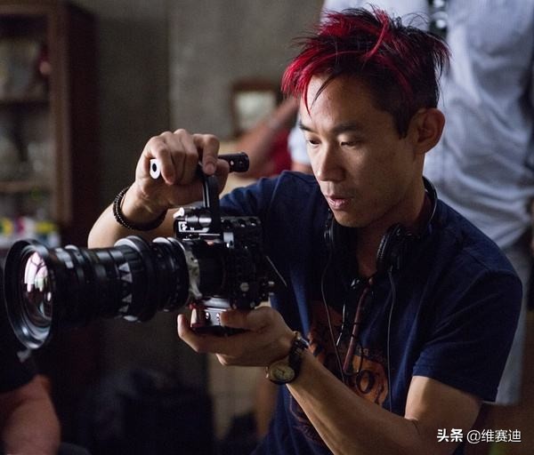 120万成本,全球收割1.03亿票房,《电锯惊魂》为何如此经典?