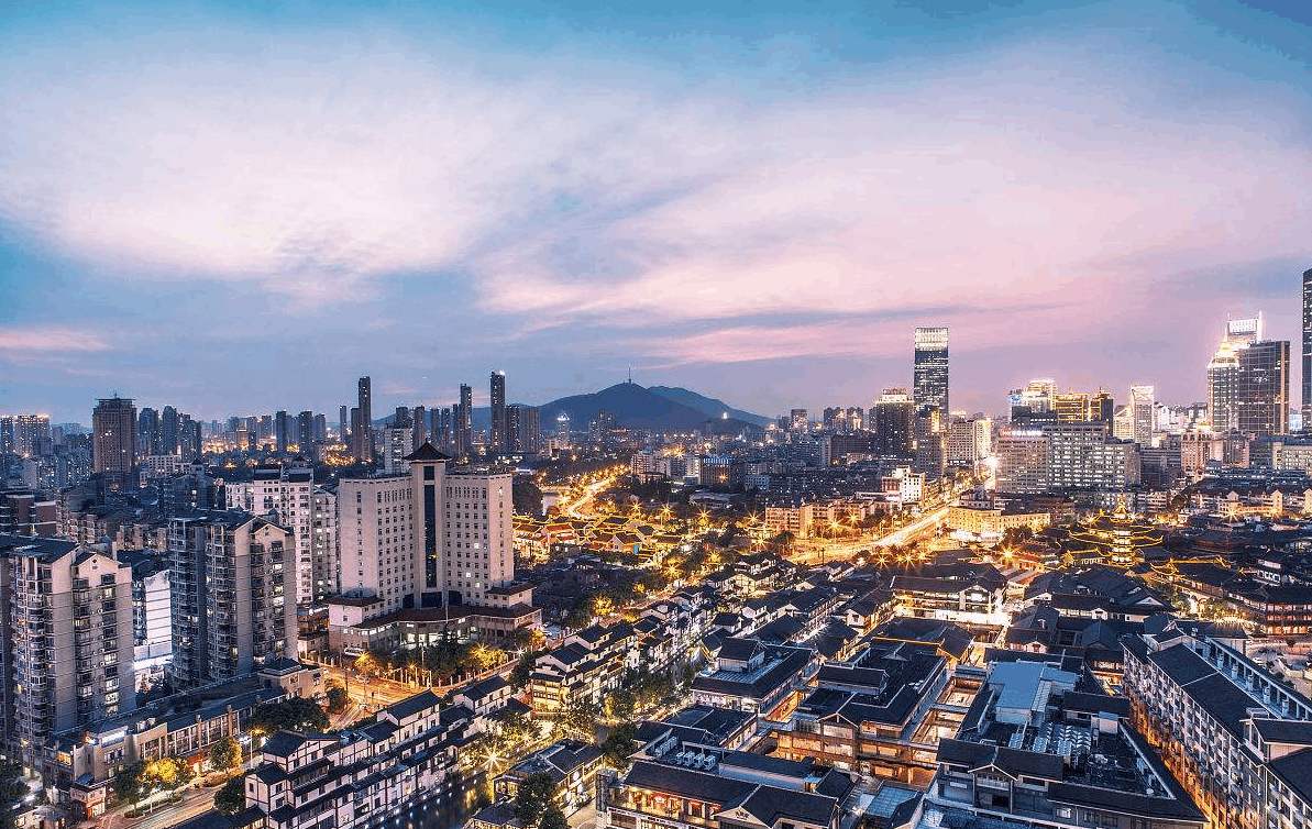 4张江苏无锡面孔常驻全球亿万富豪榜，未来发展前景角逐谁将胜出