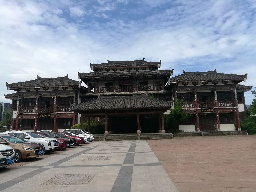 千山万水旅行,千山万水自驾游视频