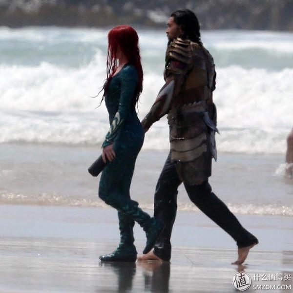 看腻了小鲜肉？《海王》凭肌肉和女神实现口碑逆袭：DC漫改指南