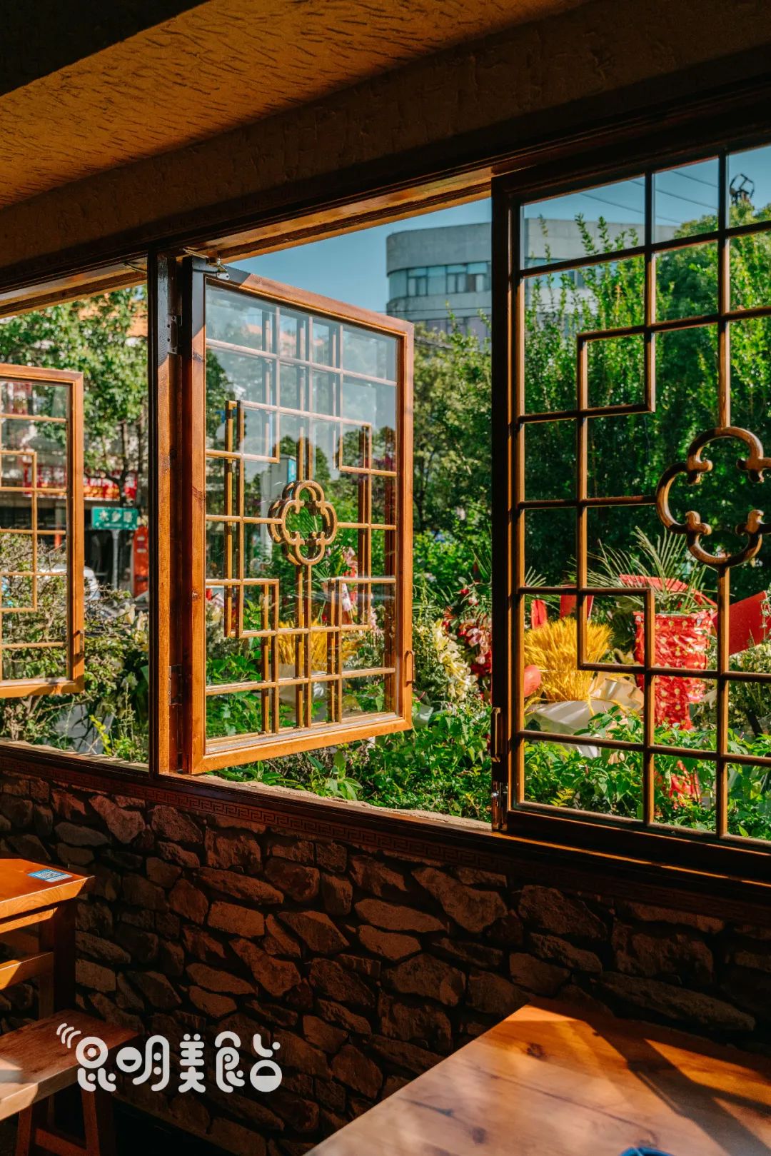 昆明排队三十年老店,昆明排队的老店