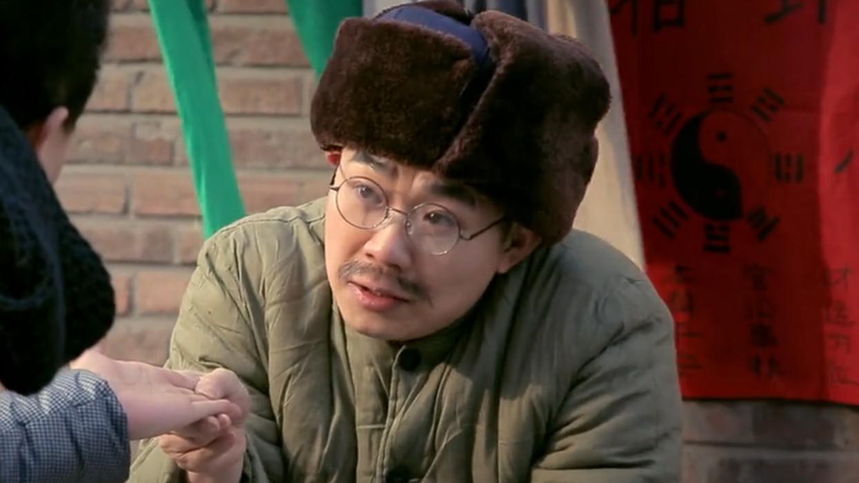 大鹏屌丝男士是真的好看,大鹏屌丝男士放到现在是什么水平