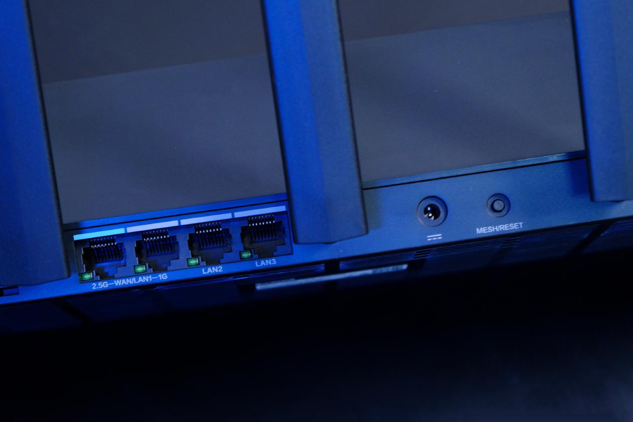 小米路由器ax5400和ax6000哪个好,小米ax6000红米ac2100路由器评测