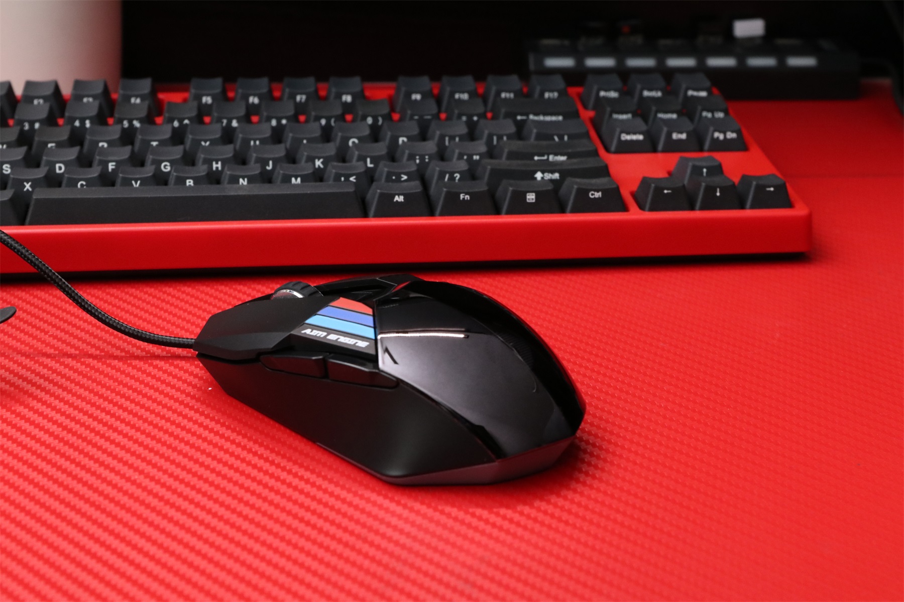 a970达尔优机甲版和黑武士的区别,达尔优A970高阶游戏鼠标