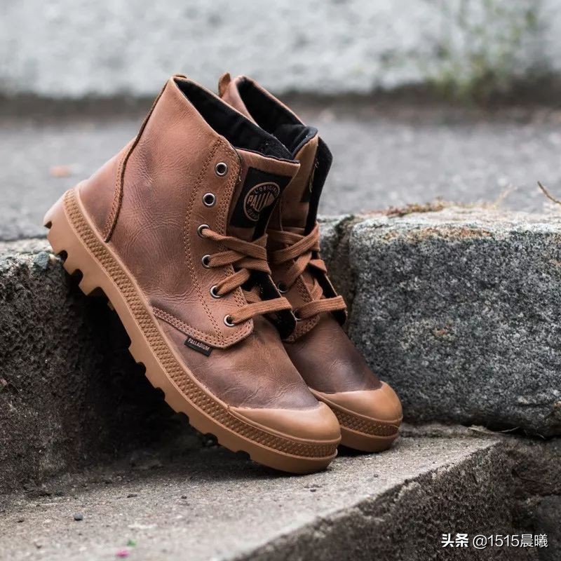 palladium帕拉丁联名款面包鞋,性价比极高的潮牌鞋