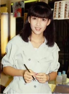 周慧敏与倪震情史,周慧敏对倪震不离不弃