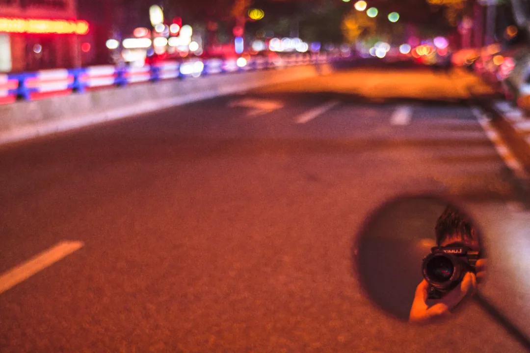 七工匠25f1.8大光圈,七工匠f0.95镜头多大光圈画质最好