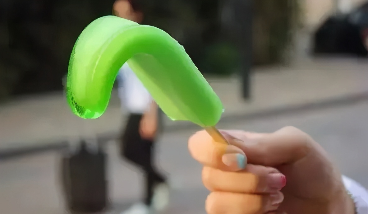 最贵的雪糕钟薛高是什么口味 (专家谈钟薛高雪糕价钱)