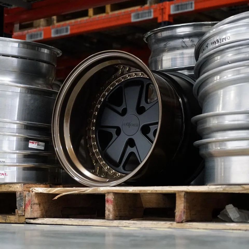 普通车如何改轮圈 (汽车可以改轮圈样式吗)