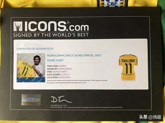 梅西一年在icons签几件球衣,16-17赛季梅西亲笔签名球衣