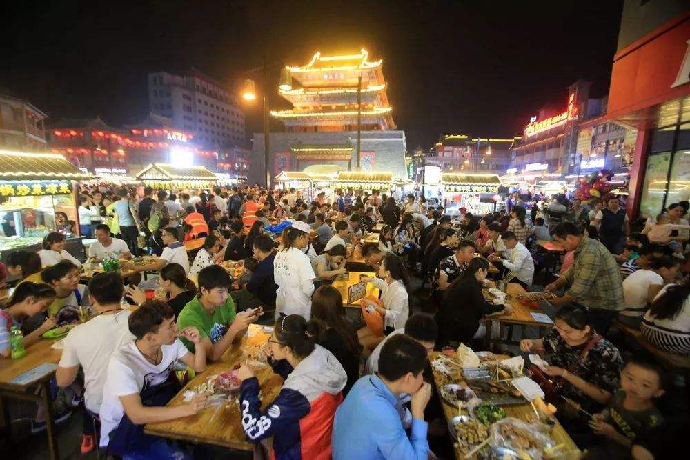 最新开封夜市小吃一条街推荐,河南开封夜市有什么特色的小吃