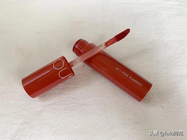 好用不贵的美妆单品,美妆博主有多少化妆品