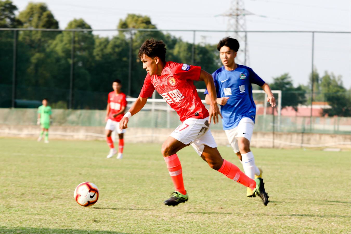 四将伤退！国青30人名单诞生：上港恒大2天才领衔，首秀战湘涛