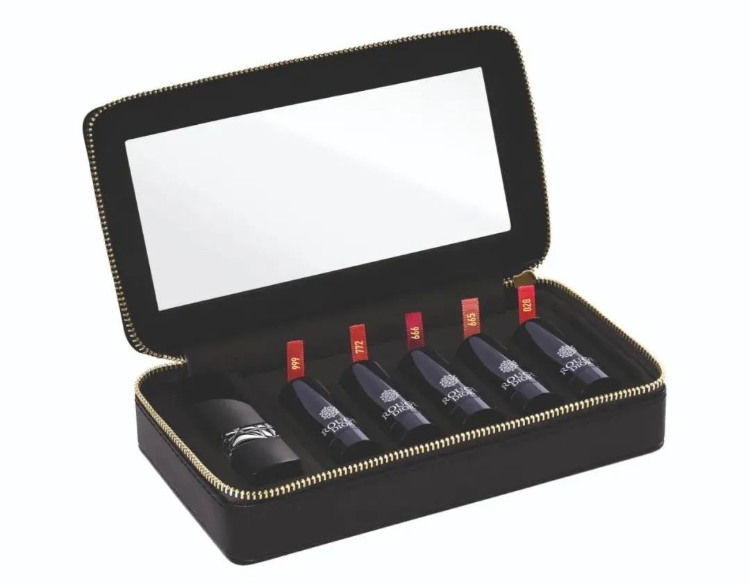 日本圣诞礼盒彩妆,圣诞美妆来袭不容错过的限定