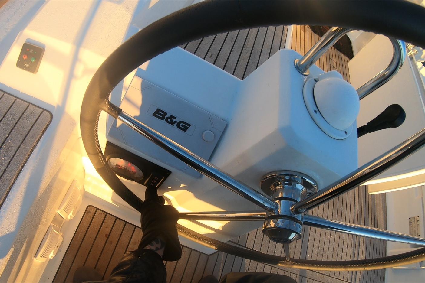 中国小伙的航海日记（二）：两个菜鸟闯北欧，被困极寒波罗的海