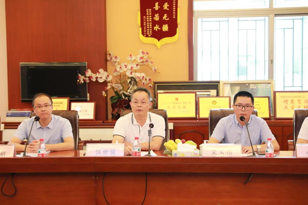 寻找深圳老字号系列三丨走进荣超物业、万商天勤、倍轻松、乐安居