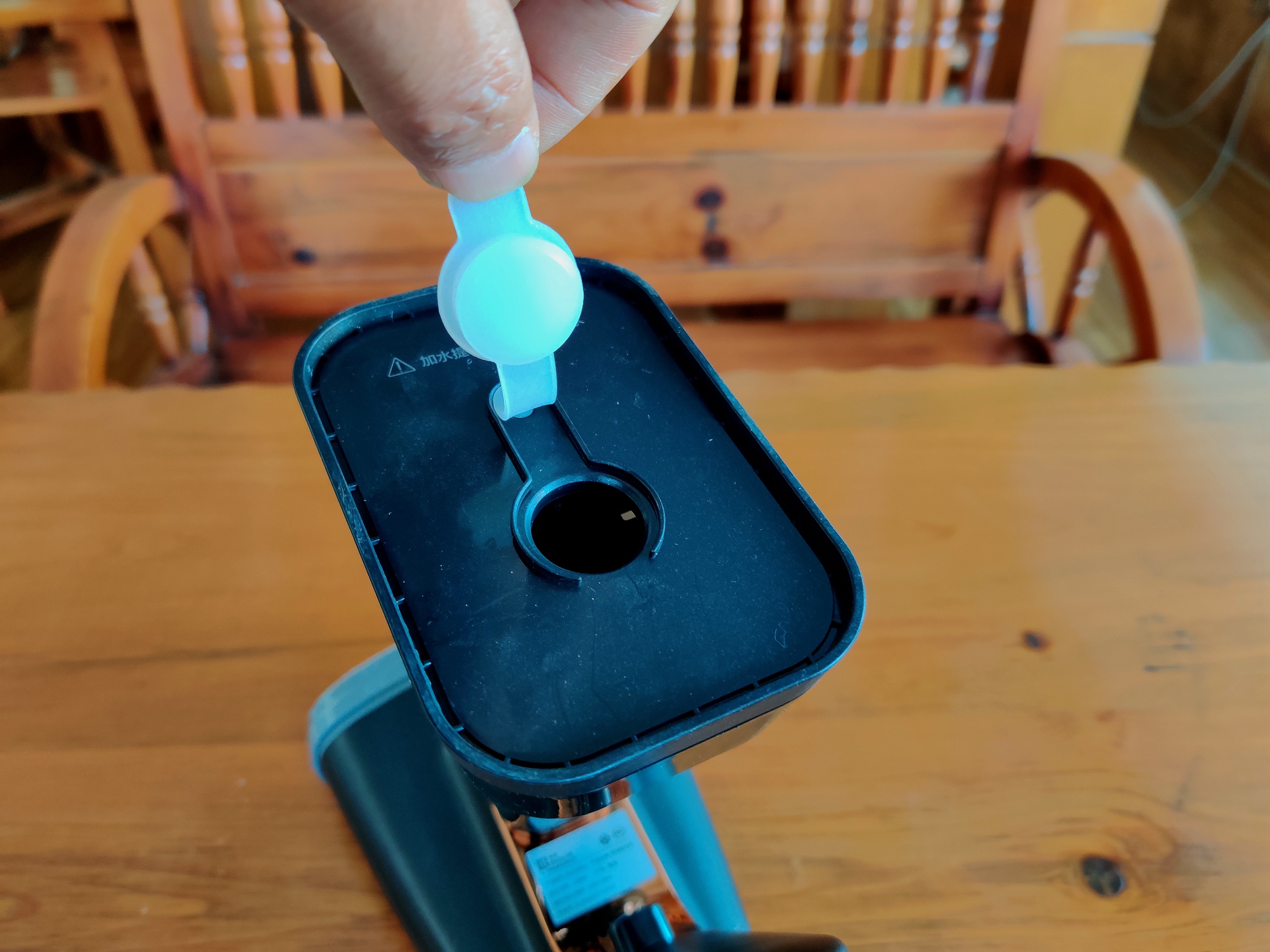 家居旅行都实用，卓力出品的衣未手持挂烫机，300多香不香