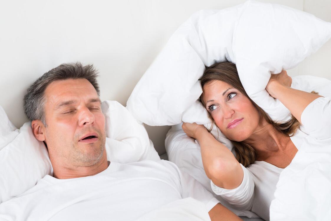 打呼噜暗示身体出了毛病,打呼噜是病吗快来自测