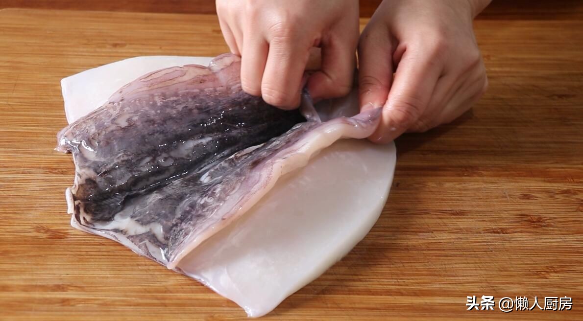 大墨鱼整个红烧,墨鱼水饺墨鱼和肉的比例