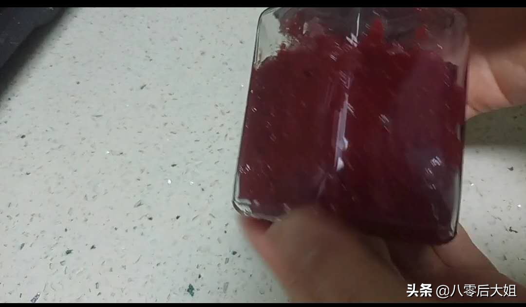 草莓酱怎么样才好吃,草莓酱能不能自己在家做