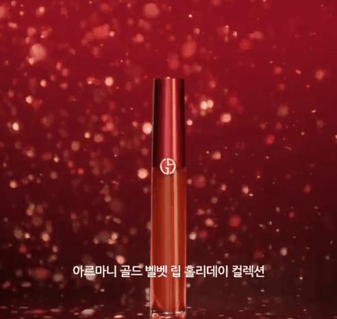 今年秋冬大牌的口红复古红,gucci蓝管最热色口红推荐