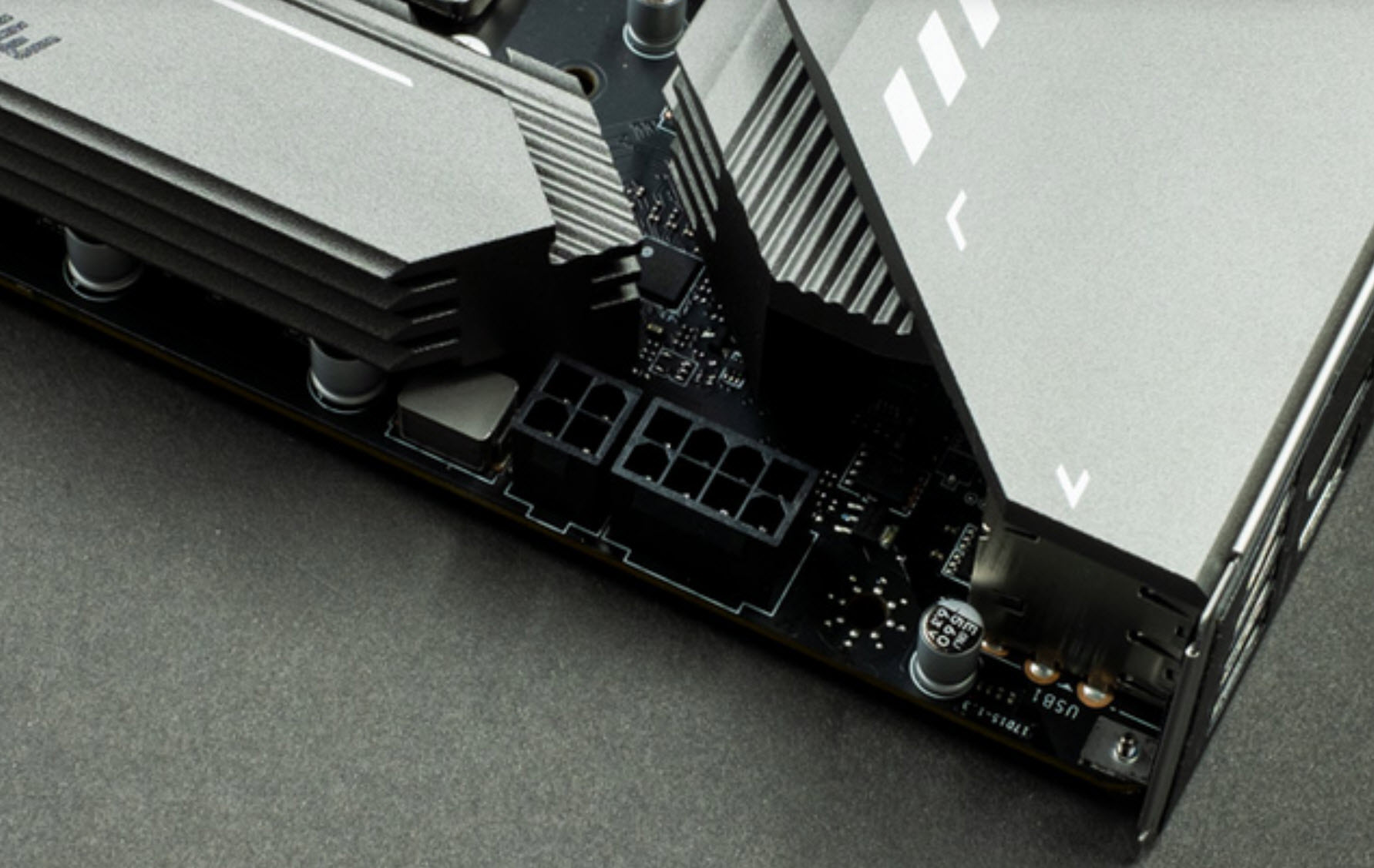 目前显卡哪个不能买,现在显卡买什么合适